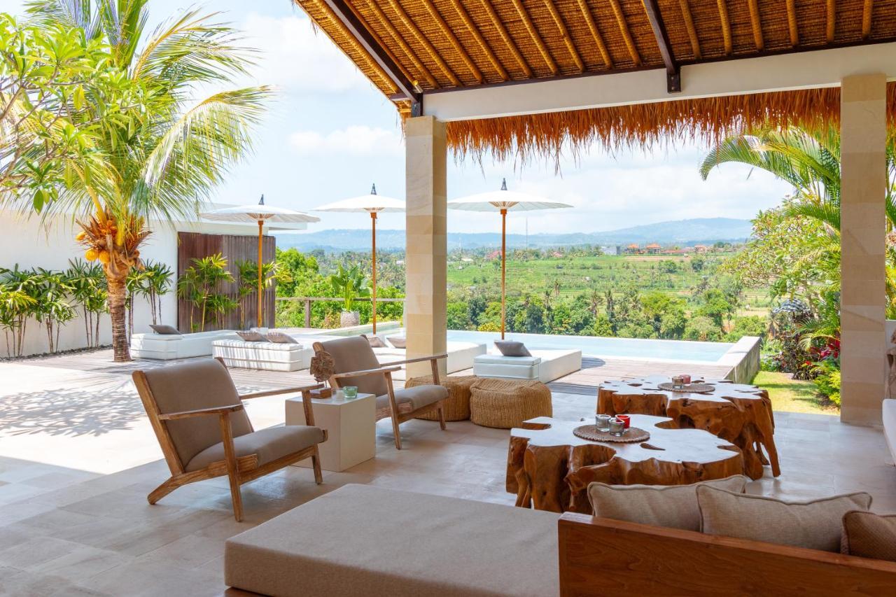 Villa Rasa Senang, With Private Cook And Pool Karangasem  Bagian luar foto